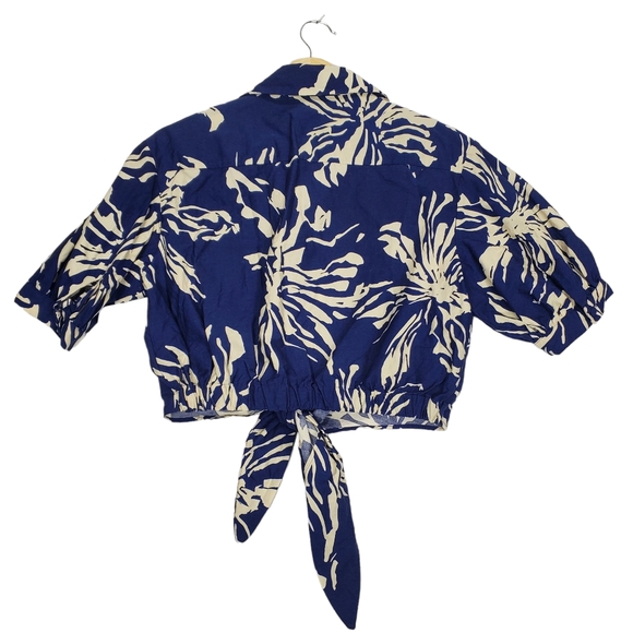 Zara Blue & Ivory Printed Cropped V Neck Button Down Knot Shortsleeve Top Size M - Picture 8 of 12
